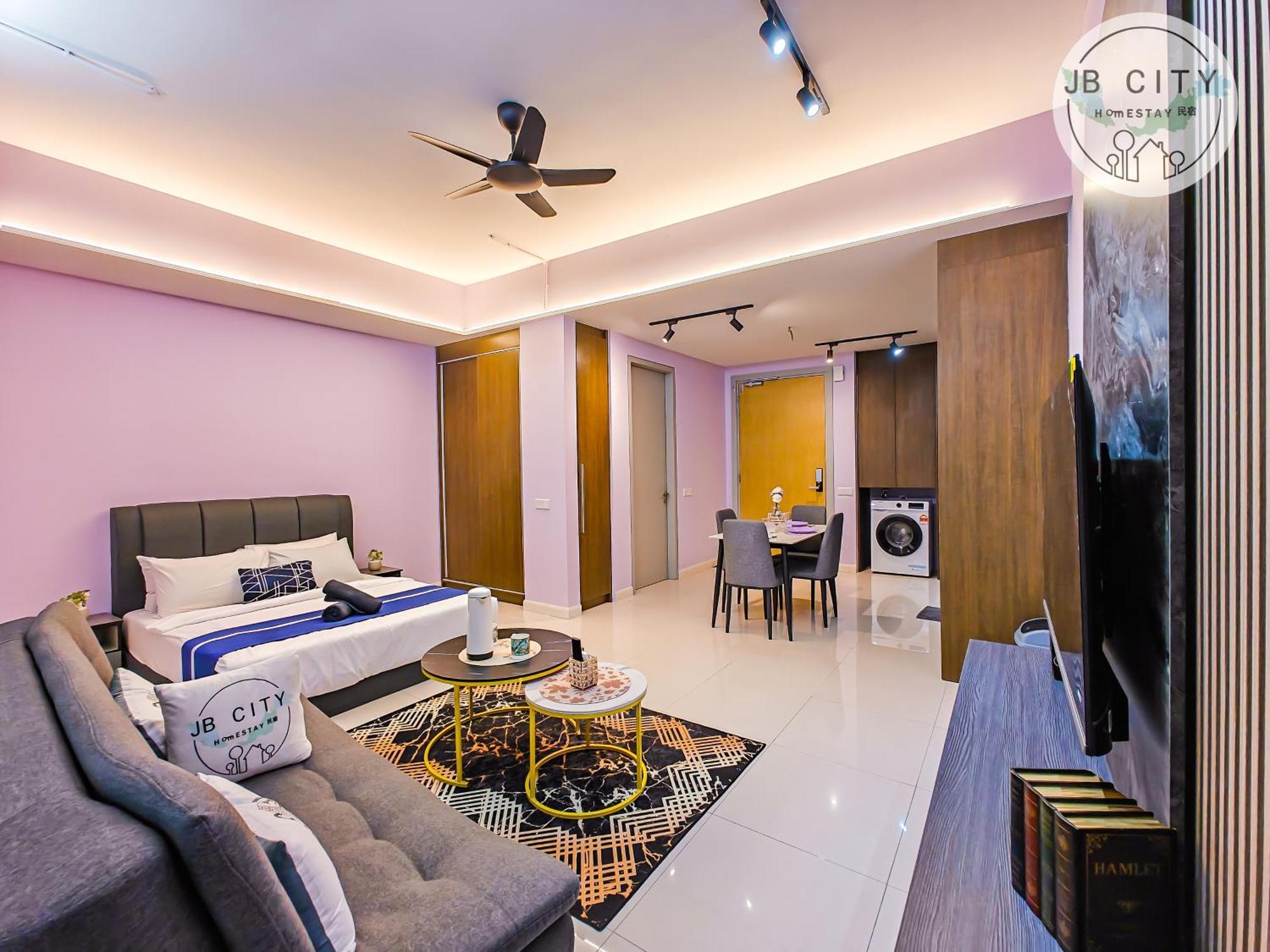 Grand Medini Suites By Rr Jbcity Нусаджайя Экстерьер фото